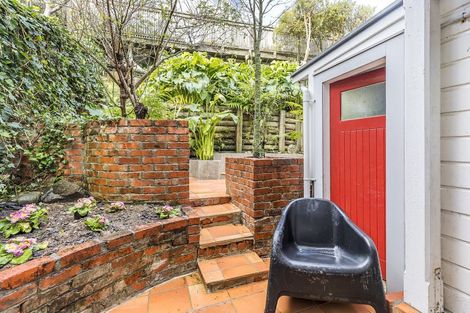 Photo of property in 233 Tinakori Road, Thorndon, Wellington, 6011