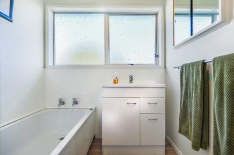 Photo of property in 5b Cascade Place, Chartwell, Hamilton, 3210