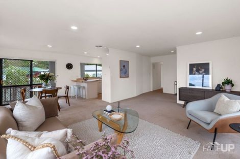 Photo of property in 14 Milan Drive, Glen Eden, Auckland, 0602