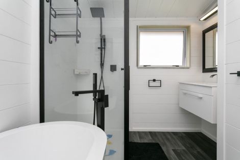 Photo of property in 26 Richmond Avenue, Richmond Heights, Taupo, 3330