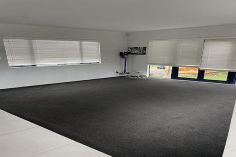 Photo of property in 445 Old Te Atatu Road, Te Atatu Peninsula, Auckland, 0610