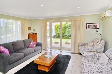 Photo of property in 9 Gibbs Drive, Woodend, 7610