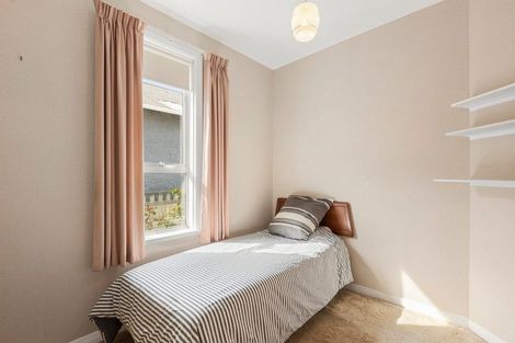 Photo of property in 32 Bridge Street, Rongotai, Wellington, 6022