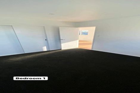 Photo of property in 30 Albatross Road, Red Beach, 0932