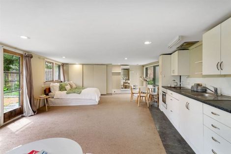 Photo of property in 121 Saint Martins Road, Saint Martins, Christchurch, 8022