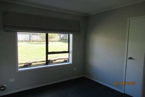 Photo of property in 10 Ebony Place, Massey, Auckland, 0614