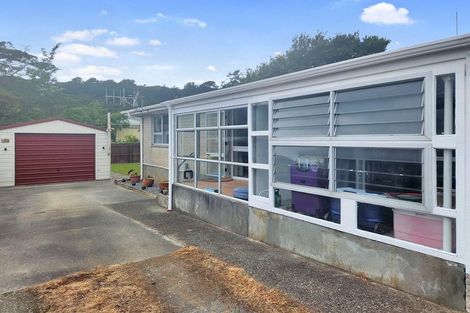 Photo of property in 91b Main Road, Wainuiomata, Lower Hutt, 5014