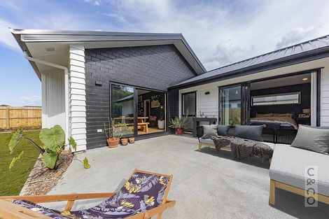 Photo of property in 83 Vinistra Road, Kumeu, 0810
