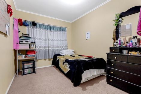 Photo of property in 16 Garus Avenue, Mangere East, Auckland, 2024