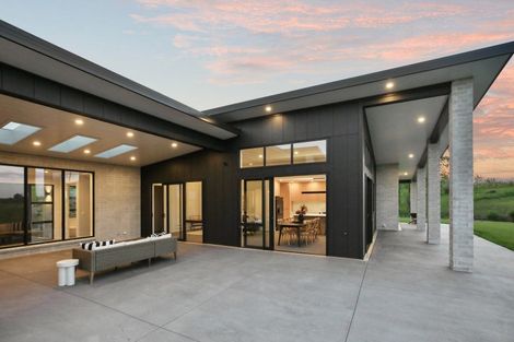 Photo of property in 52 Moorfield Road, Te Kauwhata, 3782