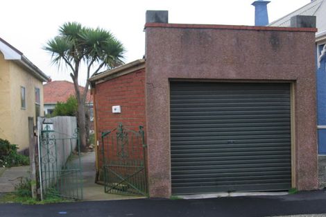 Photo of property in 46 Oxford Street, South Dunedin, Dunedin, 9012