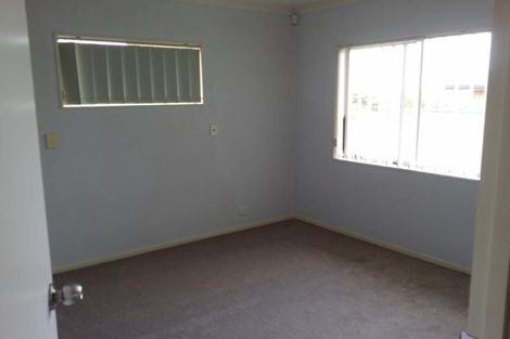 Photo of property in 20 Ashmere Lane, Weymouth, Auckland, 2103