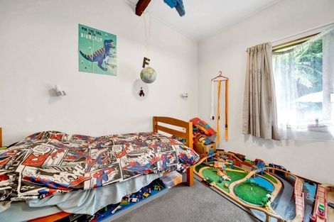 Photo of property in 3a Julian Place, Westown, New Plymouth, 4310