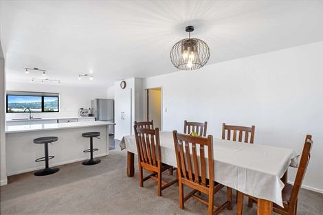 Photo of property in 6 Huntlywood Terrace, Hillsborough, Christchurch, 8022
