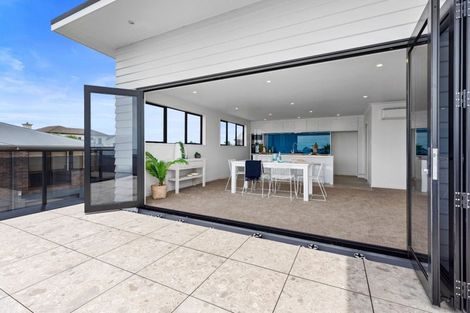 Photo of property in 1020c Papamoa Beach Road, Papamoa Beach, 3118