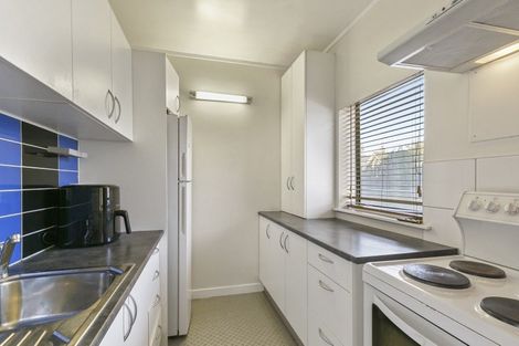 Photo of property in Hobson Court Flats, 11/70u Hobson Street, Thorndon, Wellington, 6011