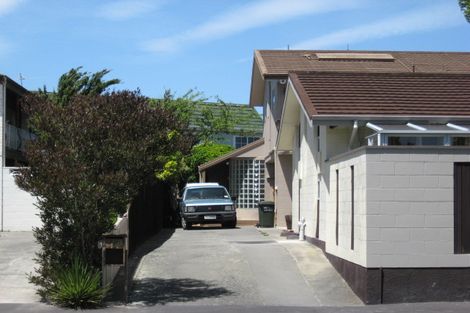 Photo of property in 6 Woodstock Place, Russley, Christchurch, 8042