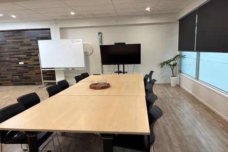 Photo of property in 11 Pearce Street, Halcombe, 4779