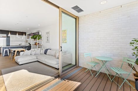 Photo of property in 303/167 Glenvar Ridge Road, Long Bay, Auckland, 0630