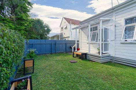 Photo of property in 131 Bath Street, Levin, 5510