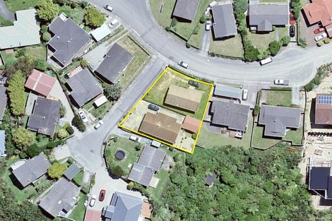 Photo of property in 12b Cathie Place, Karori, Wellington, 6012