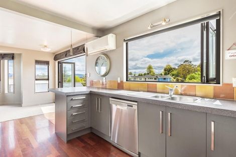 Photo of property in 46 Birch Street, Hilltop, Taupo, 3330