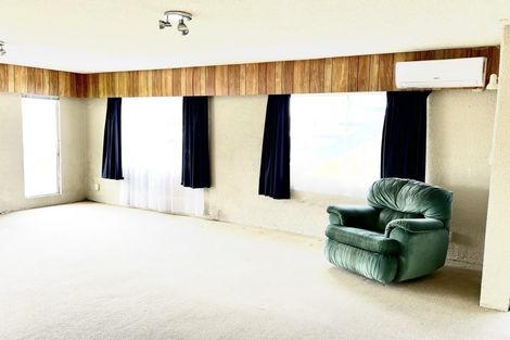 Photo of property in 6 Dudding Avenue, Northcote, Auckland, 0627