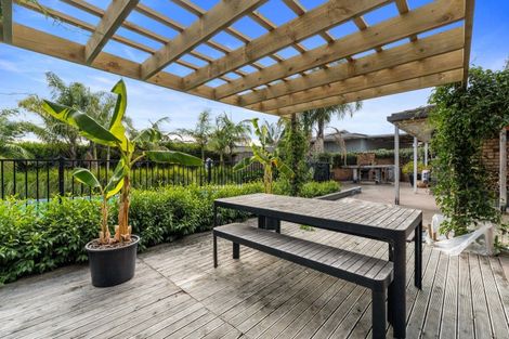 Photo of property in 315 Manoeka Road, Te Puke, 3183