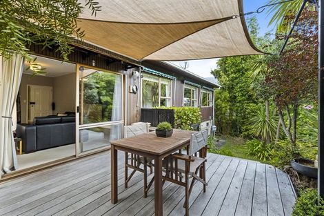 Photo of property in 3/34 Heathcote Road, Castor Bay, Auckland, 0620