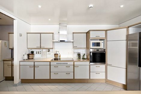 Photo of property in Trieste, 346u2 Oriental Parade, Oriental Bay, Wellington, 6011