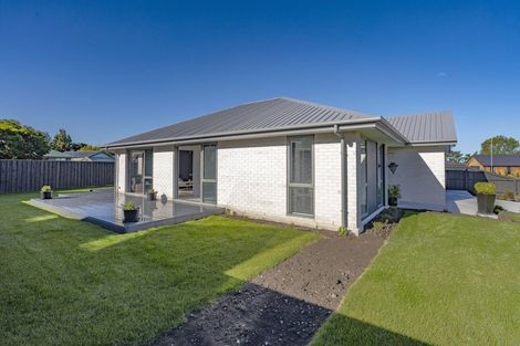 Photo of property in 17 Foster Place, Amberley, 7410
