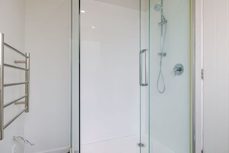 Photo of property in 38 Savage Crescent, West End, Palmerston North, 4412