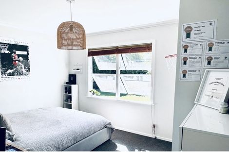 Photo of property in 73 Faraday Street, Hospital Hill, Napier, 4110