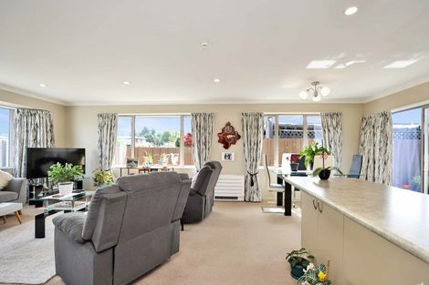 Photo of property in 21 Cox Street, Ashburton, 7700