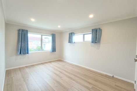 Photo of property in 39 Miramar Place, Pakuranga, Auckland, 2010