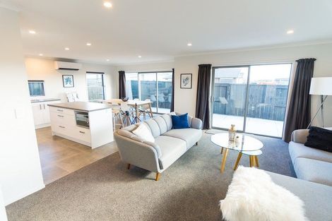 Photo of property in 7 Hills View Drive, Papamoa, 3118