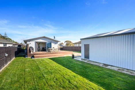 Photo of property in 7 Colonial Place, Kelvin Grove, Palmerston North, 4414