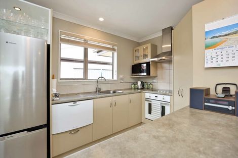 Photo of property in 21 Cox Street, Ashburton, 7700