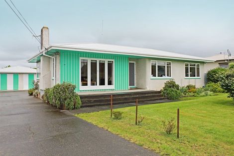 Photo of property in 10 Neeve Road, Taradale, Napier, 4112