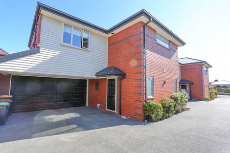 Photo of property in 17a Peverel Street, Riccarton, Christchurch, 8011