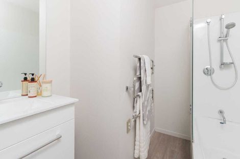 Photo of property in 70 Canon Street, St Albans, Christchurch, 8014