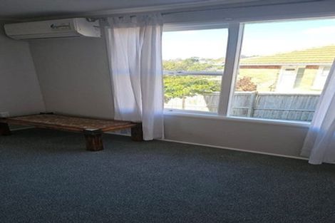 Photo of property in 147 Rangatira Road, Beach Haven, Auckland, 0626