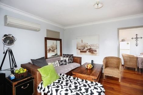 Photo of property in 12a Hunua Road, Papakura, 2110