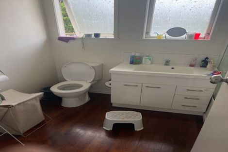 Photo of property in 41 Rathgar Road, Henderson, Auckland, 0610