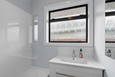 Photo of property in 35 Steele Street, Hornby, Christchurch, 8042