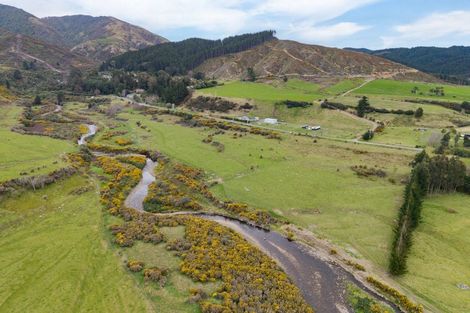 Photo of property in 243 Mangahao Road, Shannon, 4474