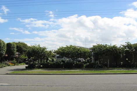 Photo of property in 2 Mclaughlins Road, Darfield, 7510