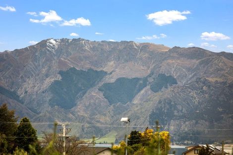Photo of property in 4 Bodkin Street, Lake Hawea, Wanaka, 9382