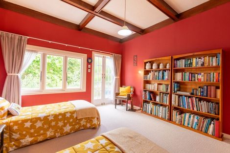 Photo of property in 16 Chamberlain Street, Dannevirke, 4930