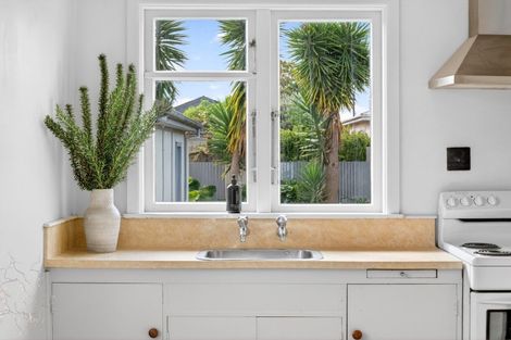 Photo of property in 36 Osier Road, Greenmeadows, Napier, 4112